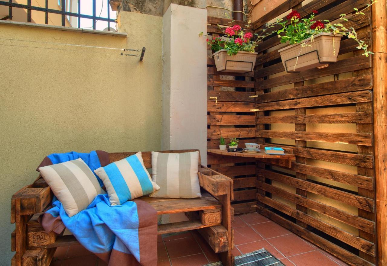 فيلا Casa A 2 Passi Dal Mare Con Patio Privato إمبيريا المظهر الخارجي الصورة
